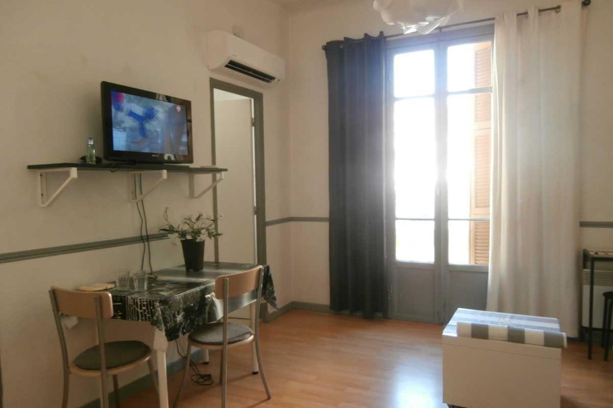 Climatise Dans Bourgeoise Nizza